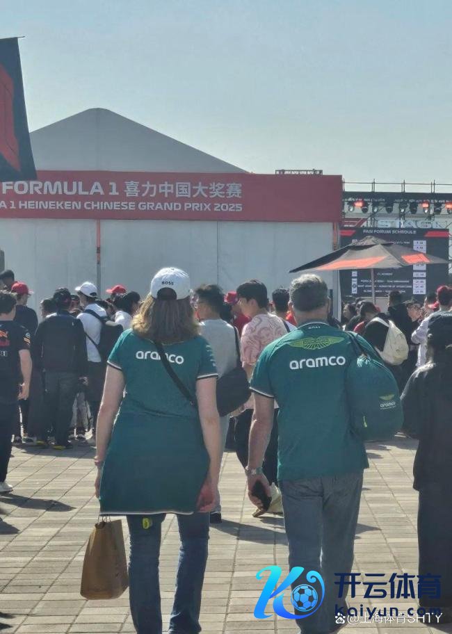 半个文娱圈皆聚上海F1 车迷狂欢盛宴