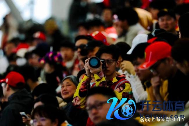 半个文娱圈皆聚上海F1 车迷狂欢盛宴